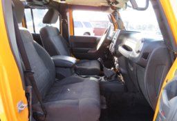 2012 Jeep Wrangler Unlimited - Thumbnail 34