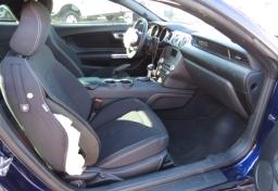 2020 Ford Mustang - Thumbnail 24