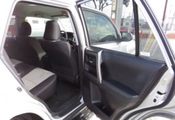 2020 Toyota 4Runner - Thumbnail 22