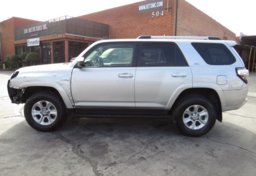 2020 Toyota 4Runner - Thumbnail 12