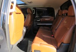 2014 Toyota Tundra Truck - Thumbnail 32