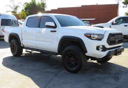2019 Toyota Tacoma 4WD - Thumbnail 3