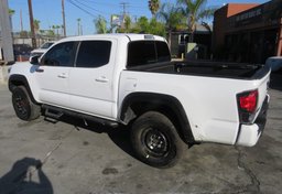 2019 Toyota Tacoma 4WD - Thumbnail 8