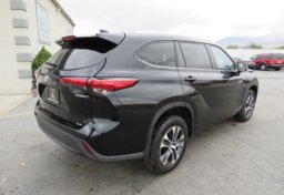 2021 Toyota Highlander - Thumbnail 7
