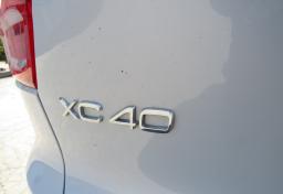 2020 Volvo XC40 - Thumbnail 21