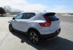 2020 Volvo XC40 - Thumbnail 6