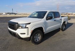2022 Nissan Frontier - Thumbnail 4