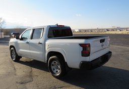 2022 Nissan Frontier - Thumbnail 7