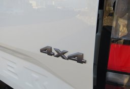 2022 Nissan Frontier - Thumbnail 26