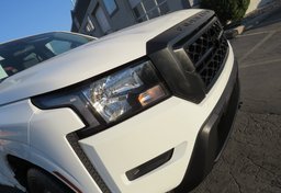 2022 Nissan Frontier - Thumbnail 22