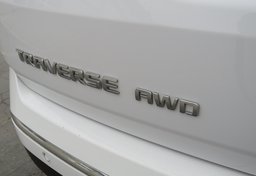 2018 Chevrolet Traverse - Thumbnail 17