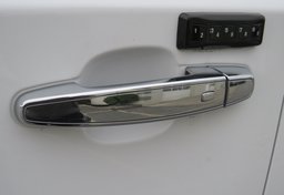 2018 Chevrolet Traverse - Thumbnail 19