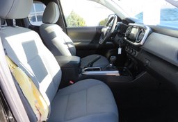 2019 Toyota Tacoma 4WD - Thumbnail 20