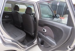 2019 Kia Soul - Thumbnail 24