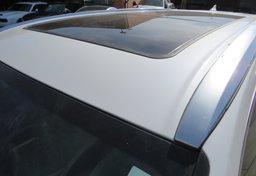 2015 Toyota Highlander - Thumbnail 14