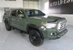 2021 Toyota Tacoma - Thumbnail 2
