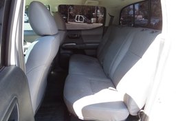 2017 Toyota Tacoma - Thumbnail 23