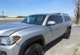 2022 Toyota Tacoma 4WD - Thumbnail 14
