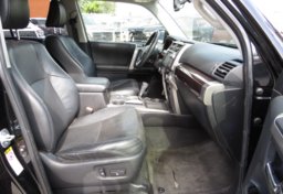 2015 Toyota 4Runner - Thumbnail 25