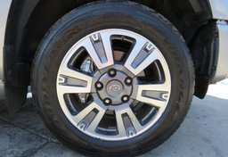 2020 Toyota Tundra 4WD - Thumbnail 22