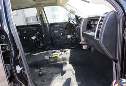 2014 Ram 2500 - Thumbnail 34