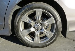 2020 Toyota Sienna - Thumbnail 18