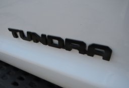 2016 Toyota Tundra 4WD Truck - Thumbnail 23