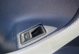 2017 Volkswagen Jetta - Thumbnail 34