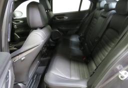 2022 Alfa Romeo Giulia - Thumbnail 32