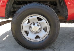 2018 Toyota Tacoma - Thumbnail 17