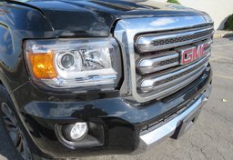 2018 GMC Canyon - Thumbnail 18