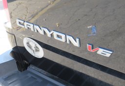 2018 GMC Canyon - Thumbnail 22