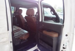 2015 Ford Super Duty F-350 SRW - Thumbnail 25