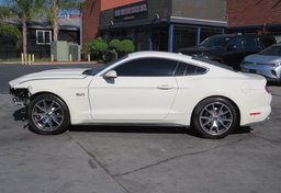 2015 Ford Mustang - Thumbnail 5