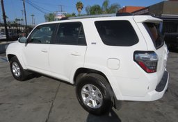 2020 Toyota 4Runner - Thumbnail 10