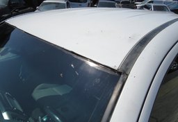 2015 Toyota Tacoma - Thumbnail 13