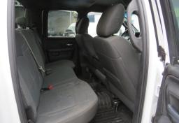 2022 Ram 1500 Classic - Thumbnail 32