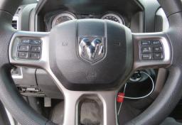 2022 Ram 1500 Classic - Thumbnail 33