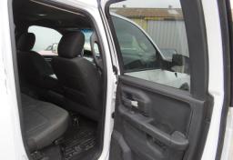 2022 Ram 1500 Classic - Thumbnail 24