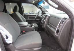 2022 Ram 1500 Classic - Thumbnail 26