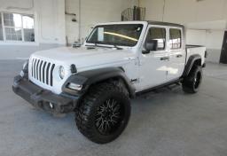 2020 Jeep Gladiator - Thumbnail 2