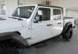 2020 Jeep Gladiator - Thumbnail 21