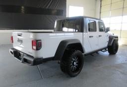 2020 Jeep Gladiator - Thumbnail 5