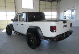 2020 Jeep Gladiator - Thumbnail 8