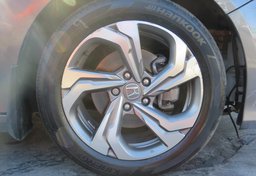 2018 Honda Accord Sedan - Thumbnail 21