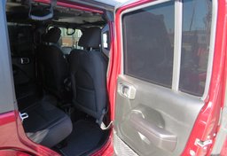 2021 Jeep Wrangler - Thumbnail 21