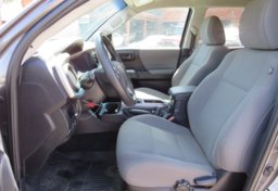 2019 Toyota Tacoma - Thumbnail 24