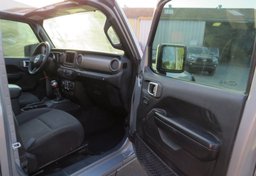 2018 Jeep Wrangler Unlimited - Thumbnail 21