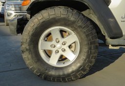 2018 Jeep Wrangler Unlimited - Thumbnail 19