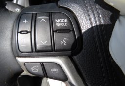 2016 Toyota Highlander - Thumbnail 35